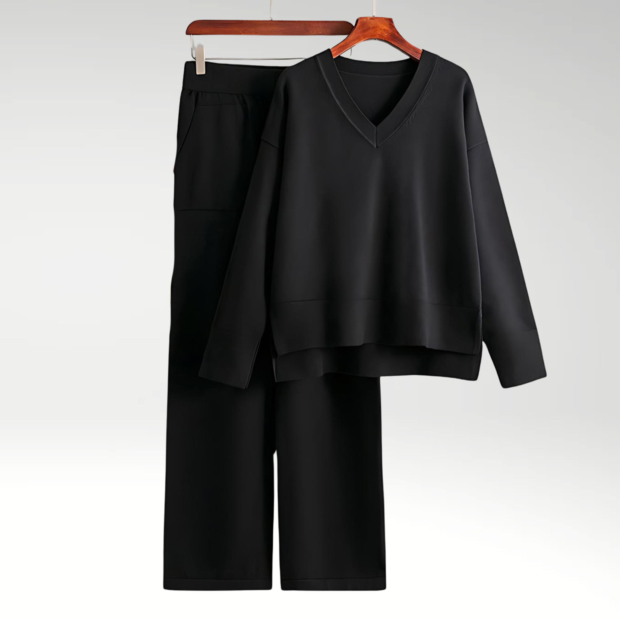 Carol | Luxe Two-Piece Set with V-Neck