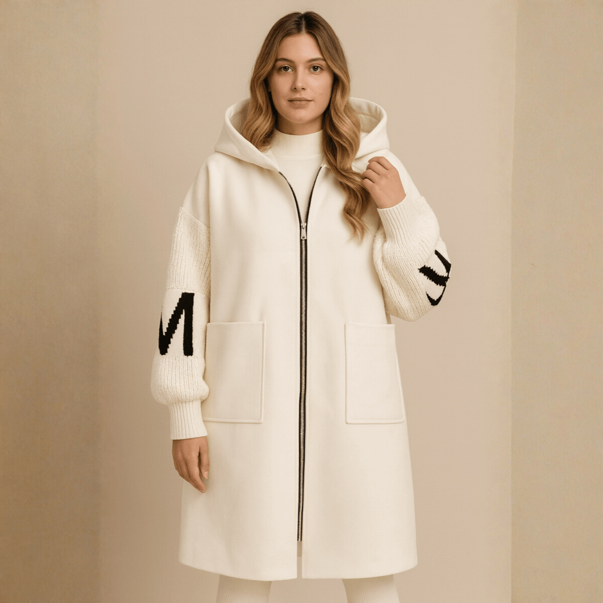 SELENE | LONG KNITTED HOODED COAT