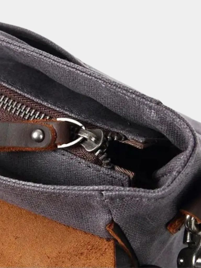 Finley & Family Windsor Messenger Crossbody Bag