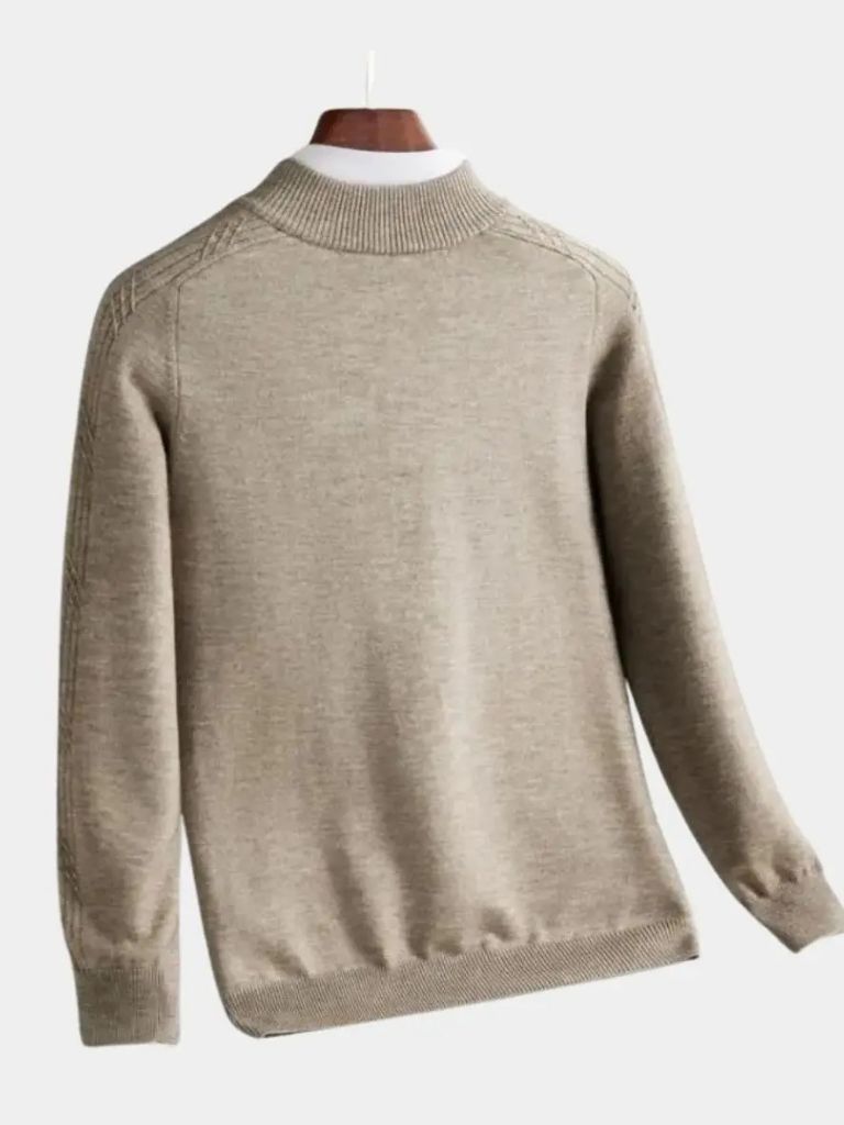 Pull and Short Sleeves - Finley & Family