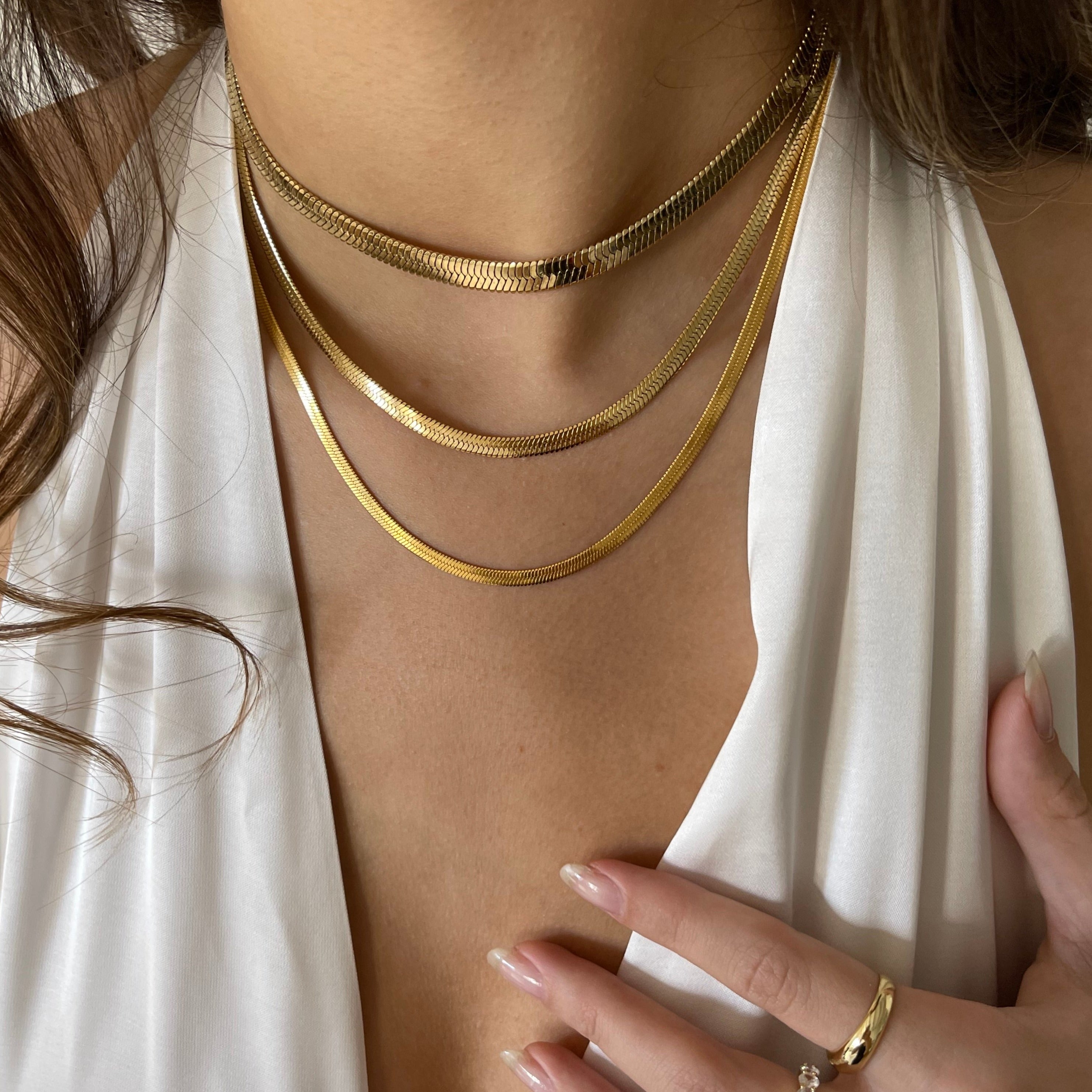 Radiant Serpent Pendant Necklace