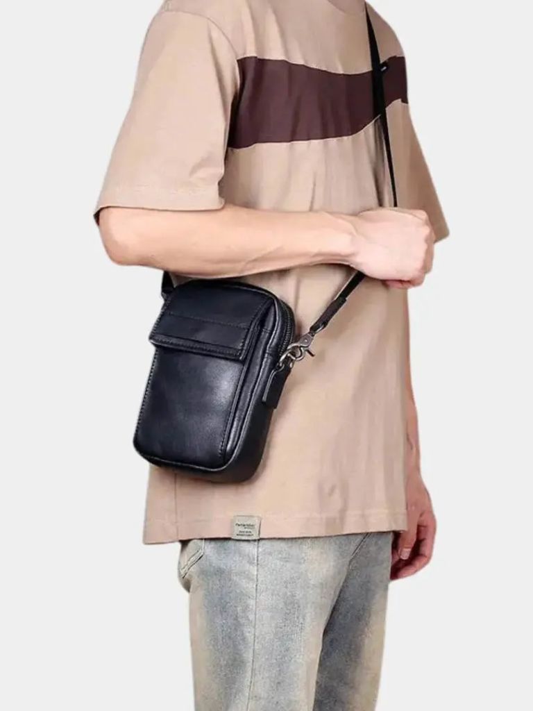 Finley & Family Essential Leather Crossbody Bag