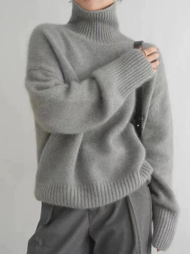 ISABELLA - ELEGANT HIGH COLLAR SWEATER