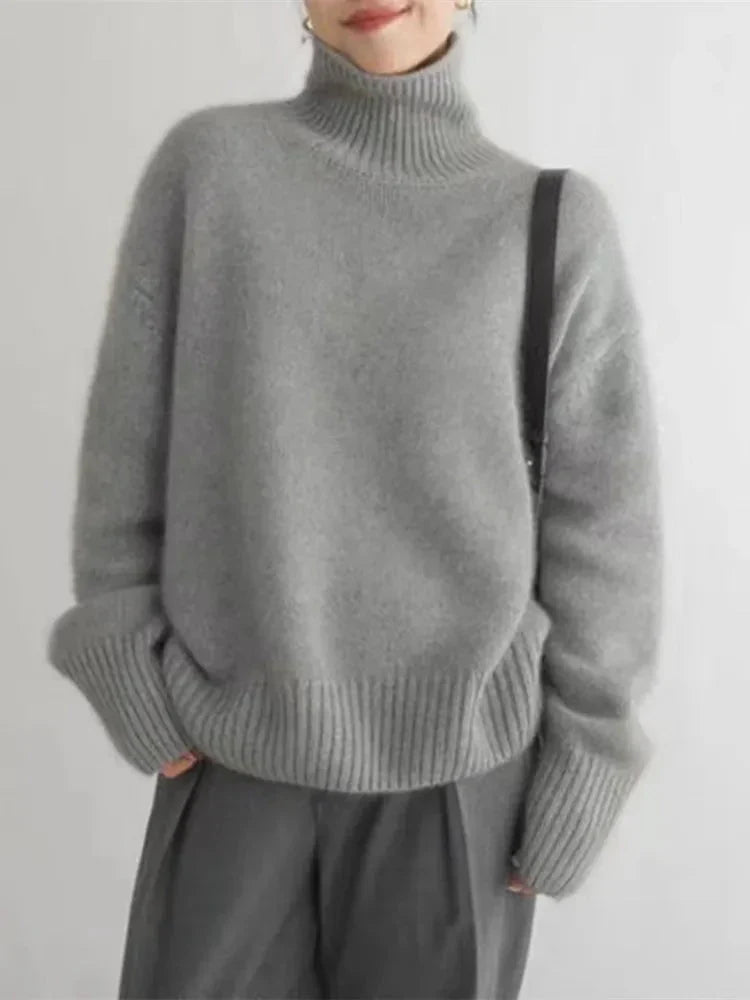 ISABELLA - ELEGANT HIGH COLLAR SWEATER