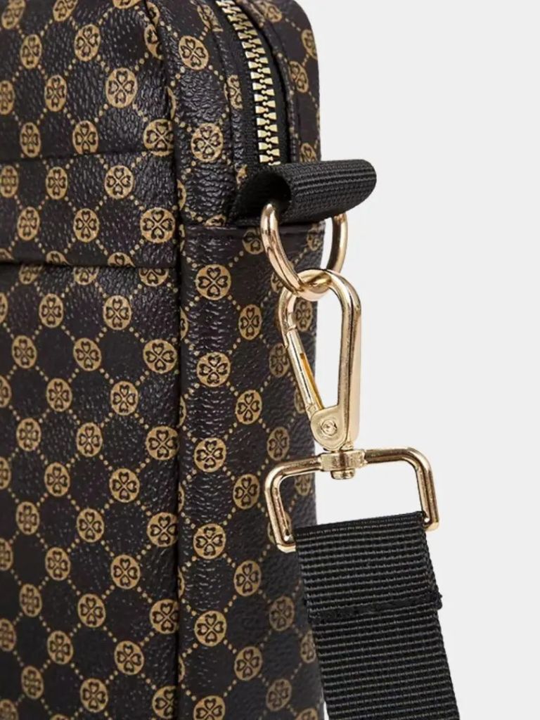 Finley & Family Mini Vintage-Style Shoulder Bag